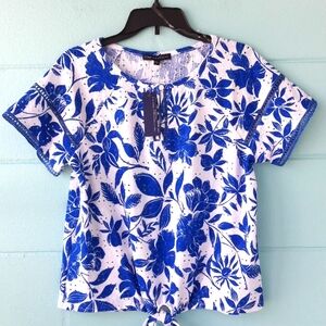 NWT " Adrienne Vittadini" Floral, Eyelet  Women's Top Size Small
